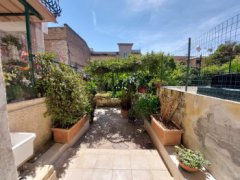 Apartment with garden, terrace, Poggioreale area - 35
