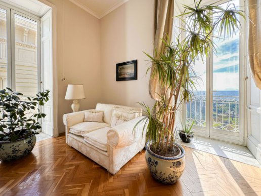 Residenziale - Vendita Appartamento 400  mq ca - Via Del Rione Sirignano (Zona Chiaia ) - 12